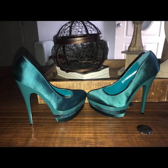 teal colored heels